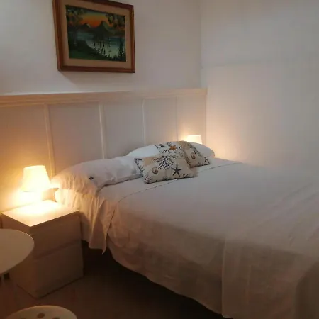 Paradiso Appartement *