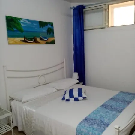 Paradiso Appartement *