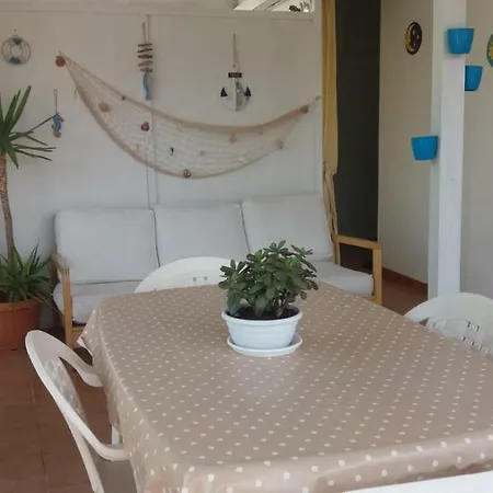 Paradiso Appartement *