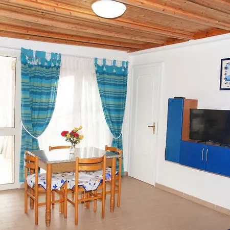 Paradiso Appartement *